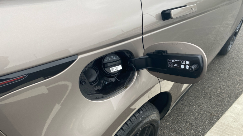 Land Rover Range Rover Evoque 2.0 P300 HST 5dr Auto Petrol Hatchback